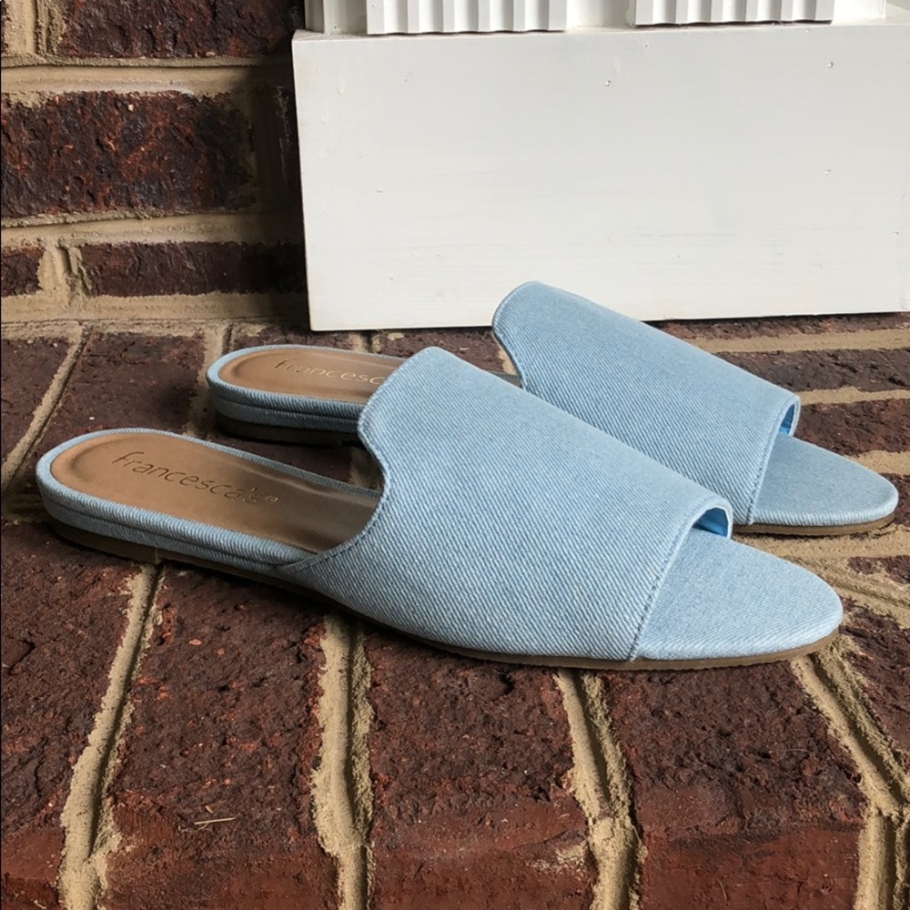 🌿NWB Francesca Chambray Peep Toe Flat